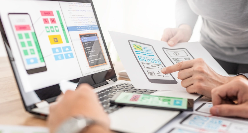 Team designing an ecommerce platform 
